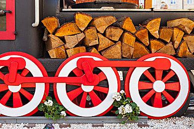 《艾尔登法环：黄金树幽影》新宣传图 你愿意和我们同行吗？